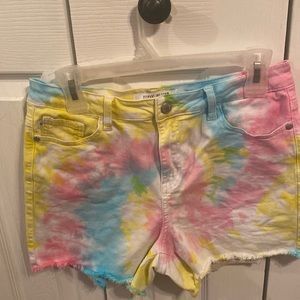 Judy Blue tie dyed shorts